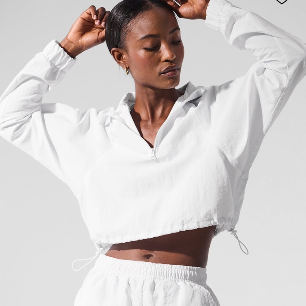 White Cropped Pullover Jacket